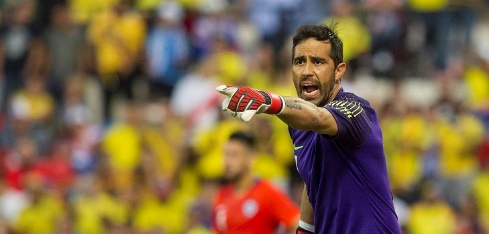 Claudio Bravo 6