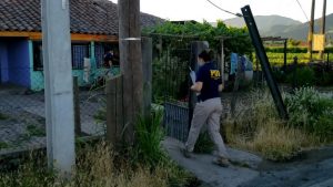tiras asesinato