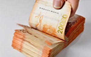 dinero 4